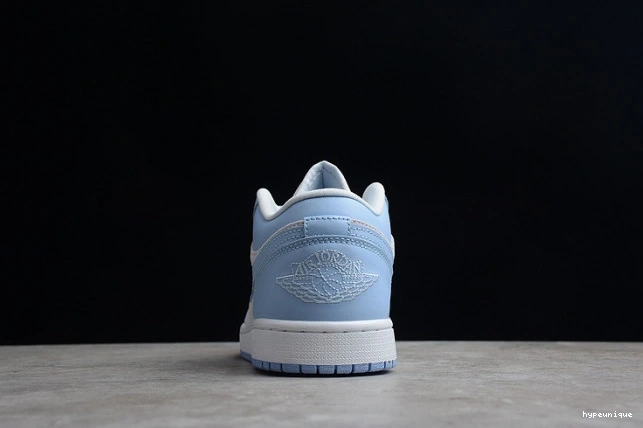 HYPE DC0774-050 Blue Jordan Low 1 University (W) 0801